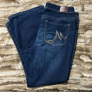 Maurice’s Jeans • Size: 18W • Length: Short